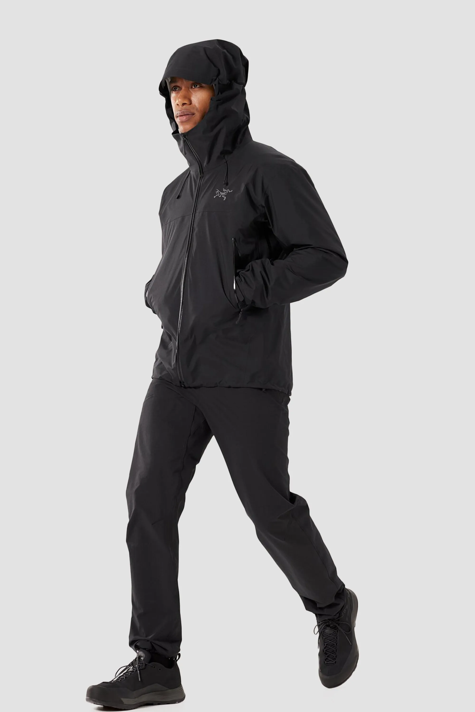 Arc'teryx Men's Beta Jacket in Black